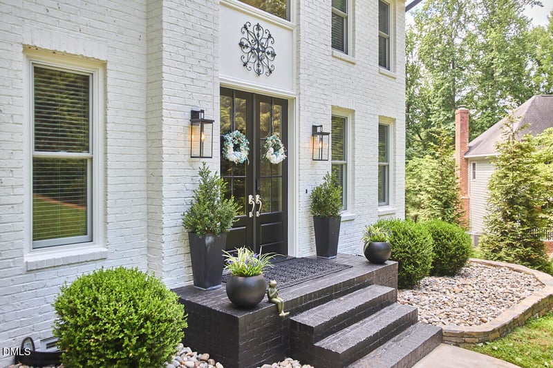 5513 Point Lake Ct, Holly Springs, NC 27540