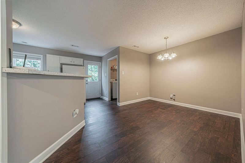 5513 Tealbrook Dr, Raleigh, NC 27610