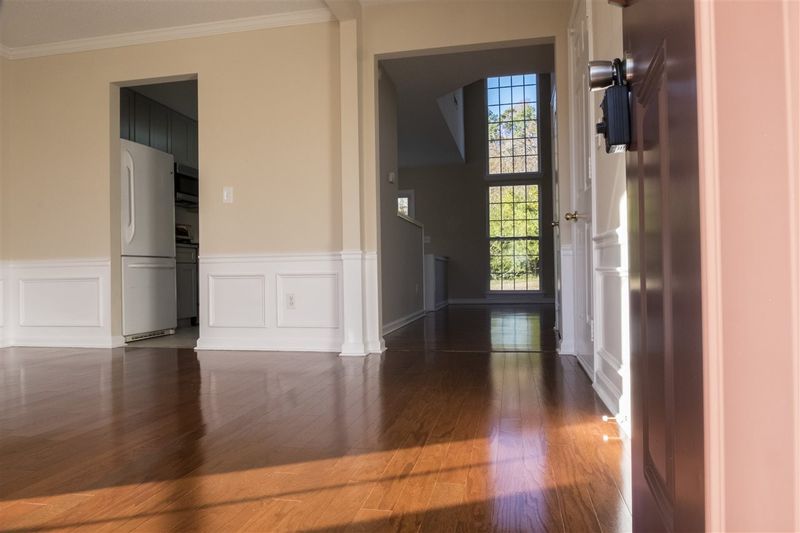 5513 Wedgegate Dr, Raleigh, NC 27616
