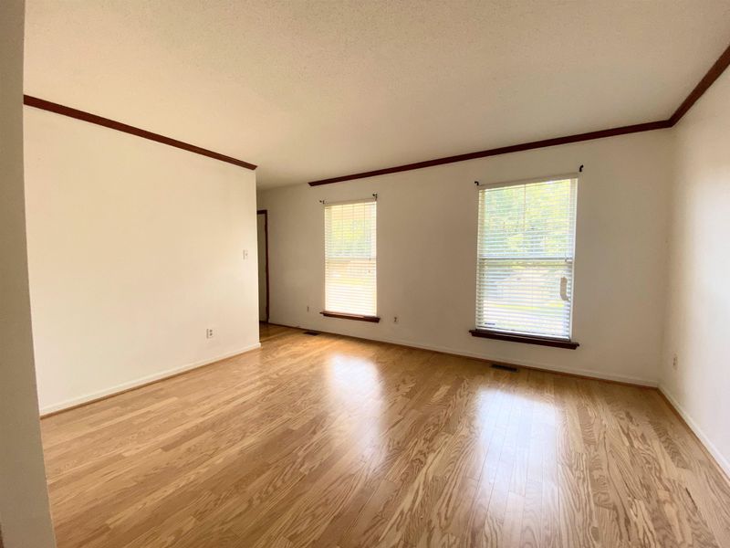 5514 Lacy Rd, Durham, NC 27713