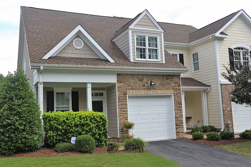 5515 S Roxboro St #33, Durham, NC 27707