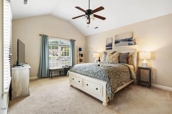 5515 Roxboro St #4, Durham, NC 27713