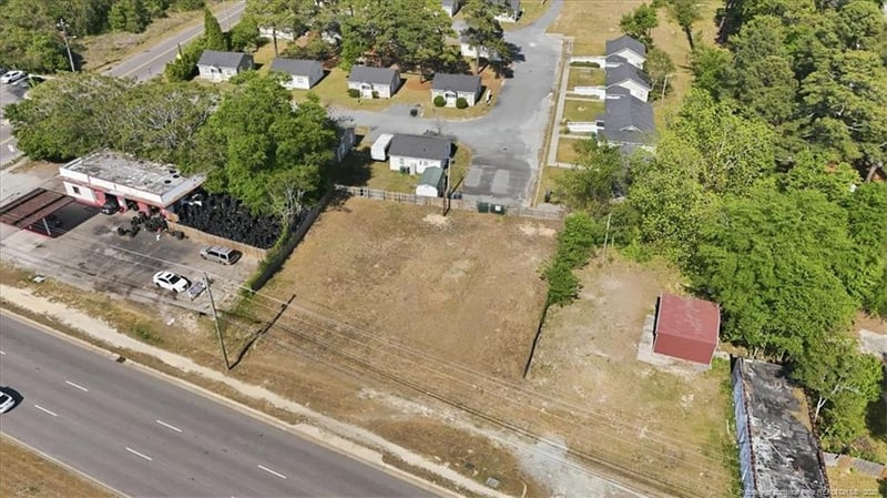 5516 Bragg Blvd, Fayetteville, NC 28303