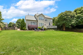 5516 Colonial Oaks Dr, Apex, NC 27539