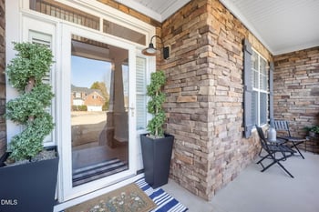 5516 Colonial Oaks Dr, Apex, NC 27539