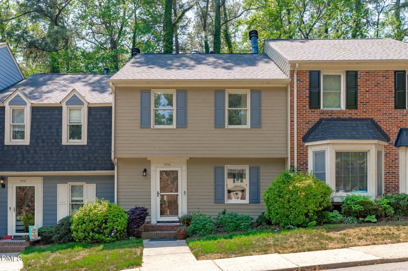 5516 Hamstead Crossing, Raleigh, NC 27612