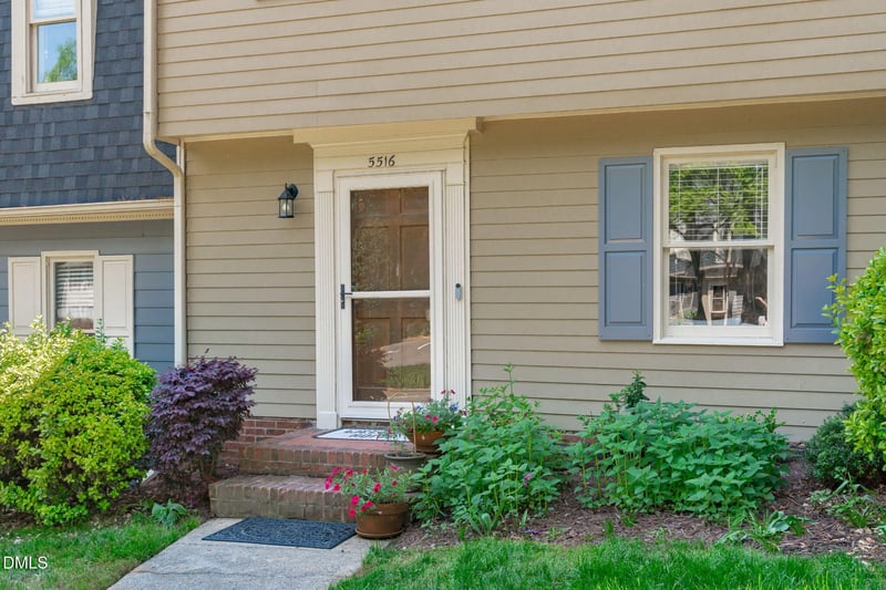 5516 Hamstead Crossing, Raleigh, NC 27612