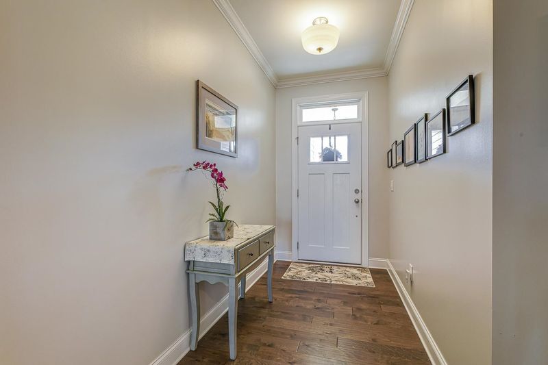 5516 Red Line Ct, Raleigh, NC 27603