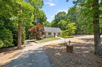 5516 Yates Mill Pond Rd, Raleigh, NC 27606