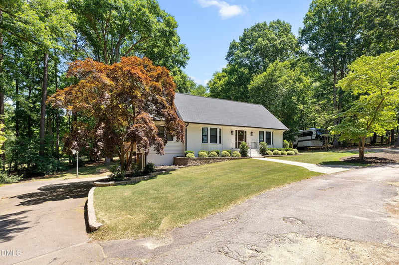 5516 Yates Mill Pond Rd, Raleigh, NC 27606