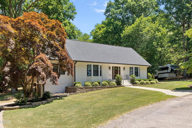 5516 Yates Mill Pond Rd, Raleigh, NC 27606