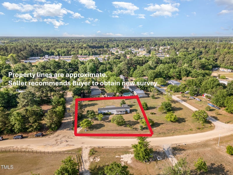 5517 Gilcrest Sands Dr, Hope Mills, NC 28348
