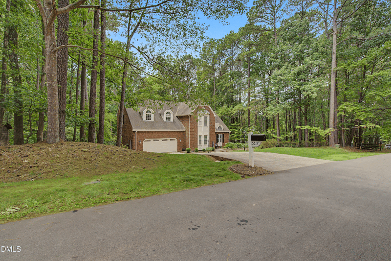 5517 Hawthorne Way, Raleigh, NC 27613