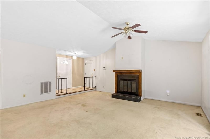 5517 Lawnwood Dr, Fayetteville, NC 28304