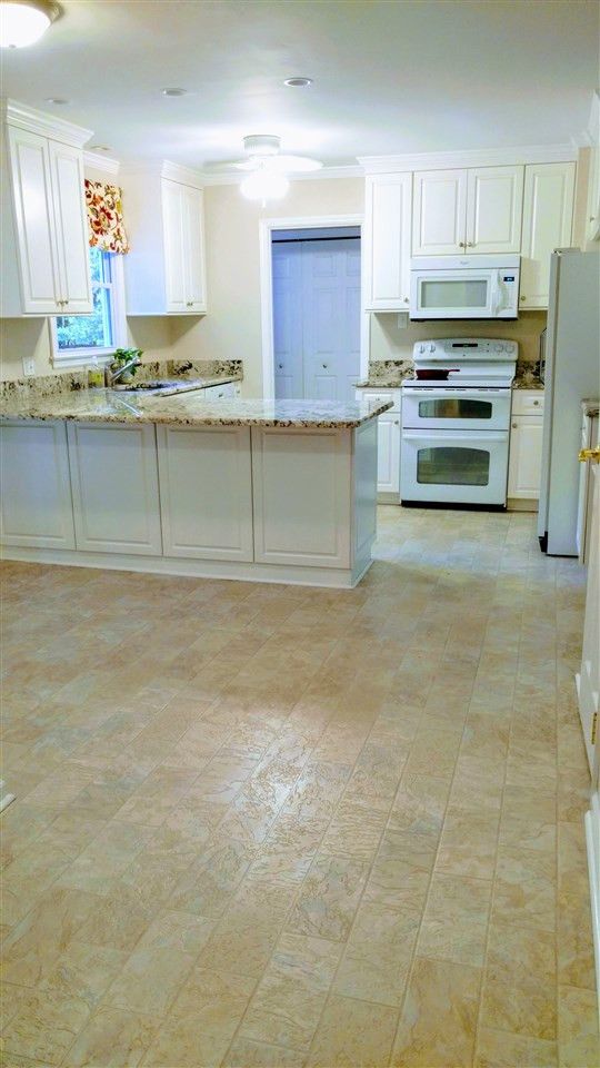 5517 Mapleridge Rd, Raleigh, NC 27609