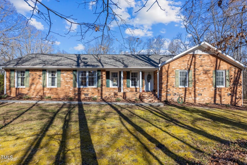 5519 Dude Ranch Rd, Durham, NC 27704