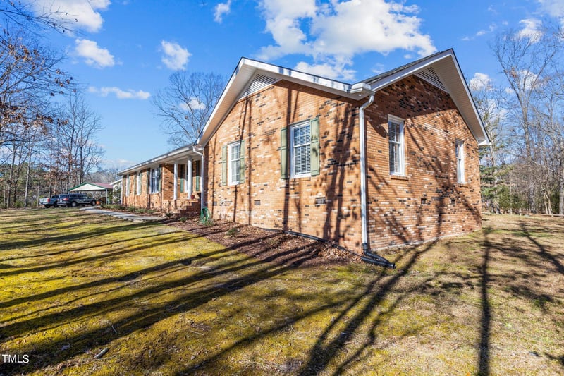 5519 Dude Ranch Rd, Durham, NC 27704