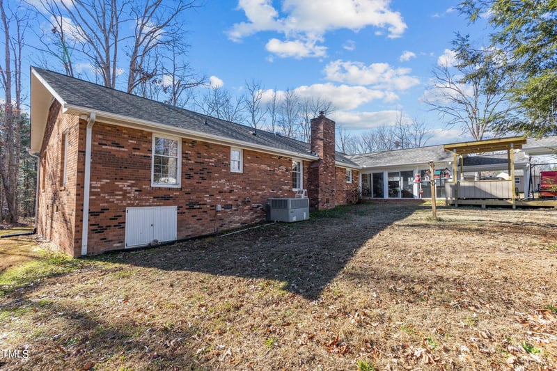5519 Dude Ranch Rd, Durham, NC 27704