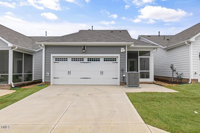 552 Ginger Mint Cir, Knightdale, NC 27545