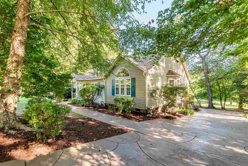 552 Margaret Pl, Garner, NC 27529