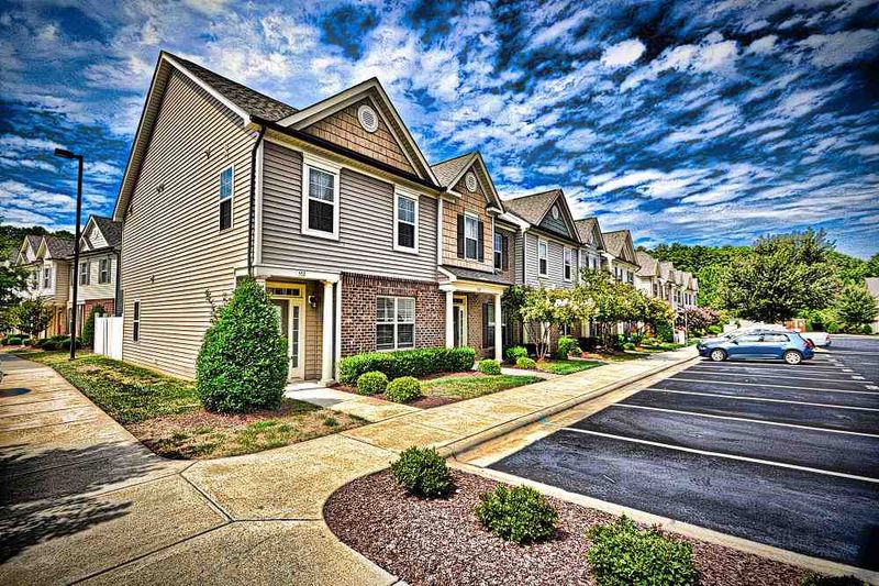 552 Matheson Pl, Cary, NC 27511