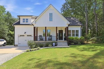 552 N Orange St, Coats, NC 27521