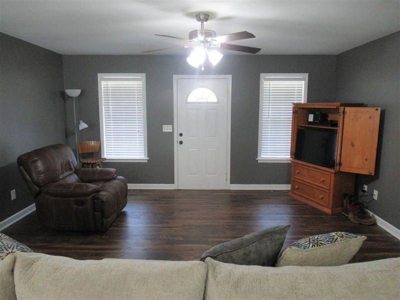 552 Ridge Ave, Liberty, NC 27298