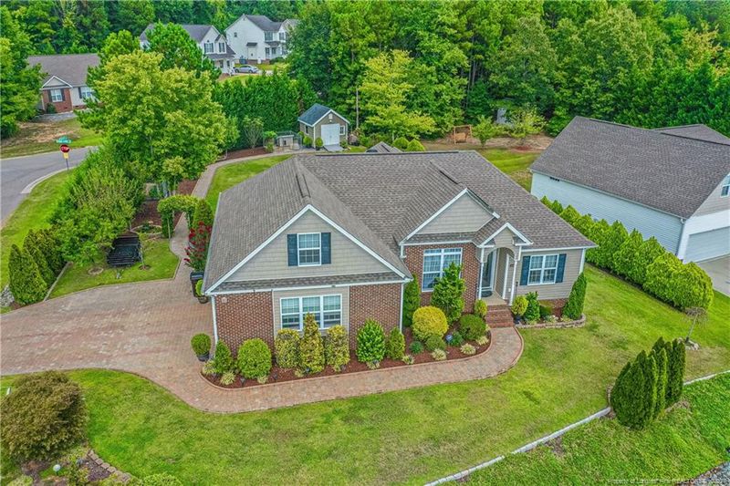 552 Tucks Ct, Sanford, NC 27330