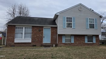 5520 Belcamp Ct, Raleigh, NC 27610