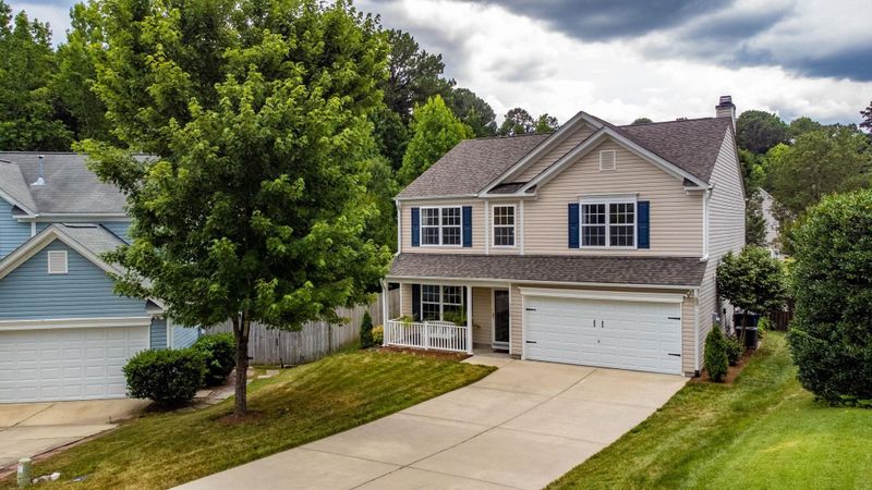 5520 Bridgeman Ct, Durham, NC 27703
