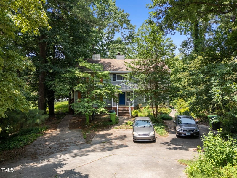 5520 Kaplan Dr, Raleigh, NC 27606