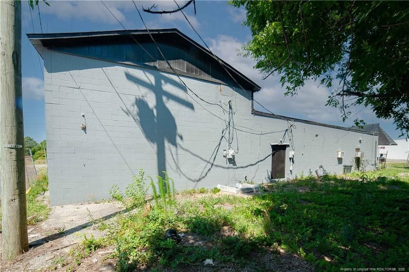 5520 Murchison Rd, Fayetteville, NC 28311