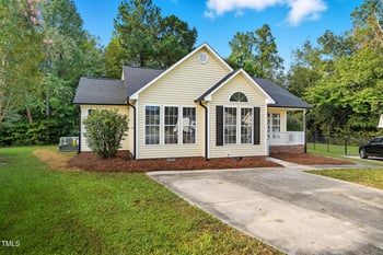5520 Oregon Landing Pl, Raleigh, NC 27610
