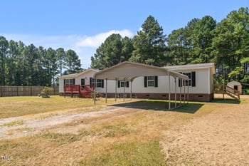 5520 Titan Roberts Rd, Erwin, NC 28339