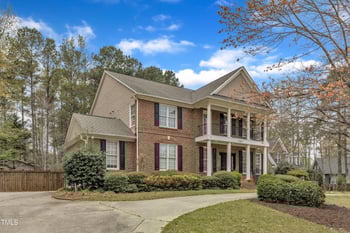 5521 Erinvale Ct, Holly Springs, NC 27540