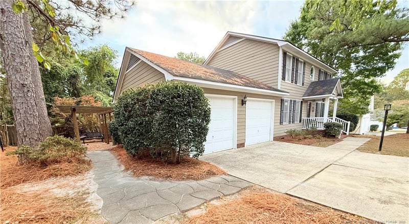 5521 Hartfield Ct, Fayetteville, NC 28311