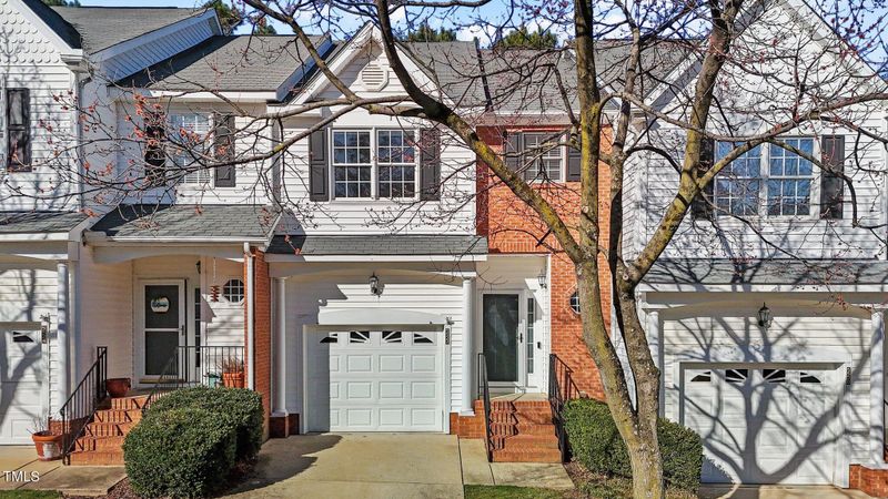 5522 Cottonrose Ln, Raleigh, NC 27606