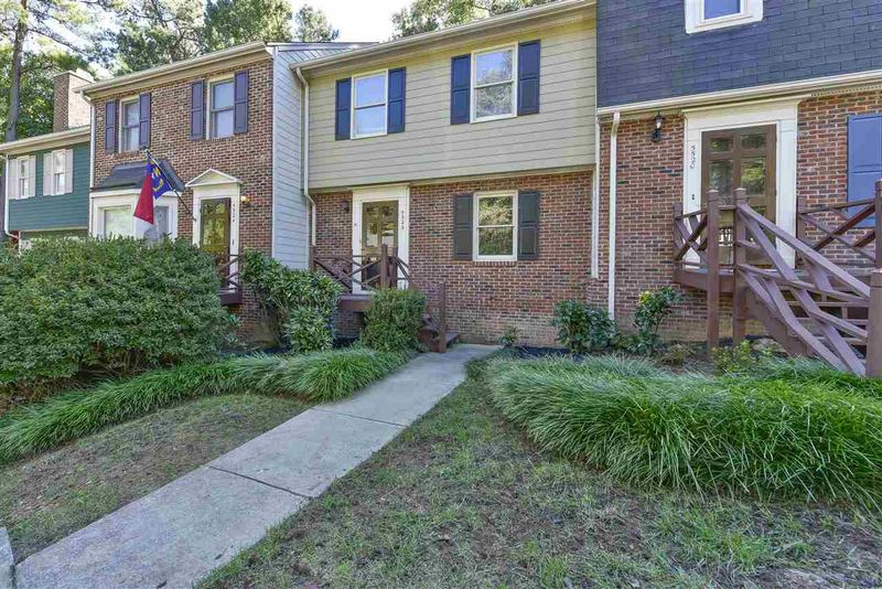 5522 Hamstead Crossing, Raleigh, NC 27612