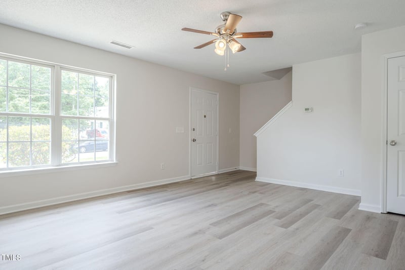 5522 Marthonna Way, Raleigh, NC 27616