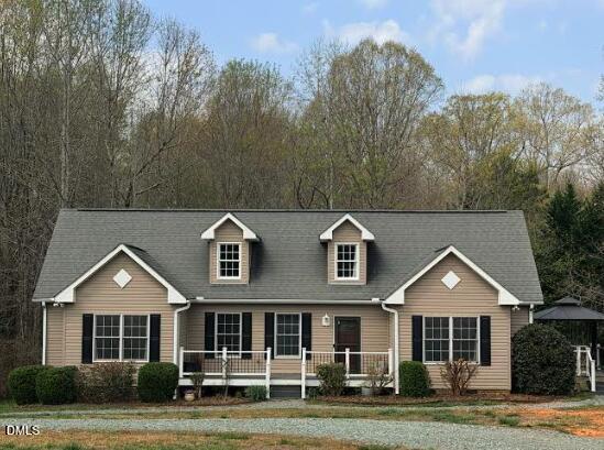 5522 Pleasant Woods Dr, Mebane, NC 27302