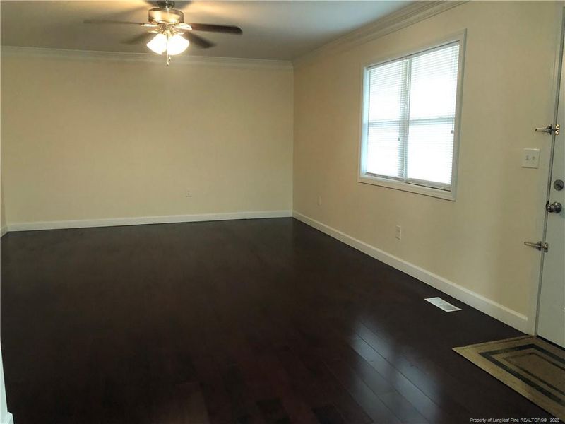 5523 Brown St, Hope Mills, NC 28348