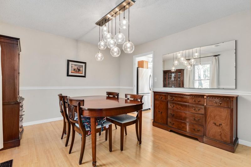 5523 Middleton Rd, Durham, NC 27713