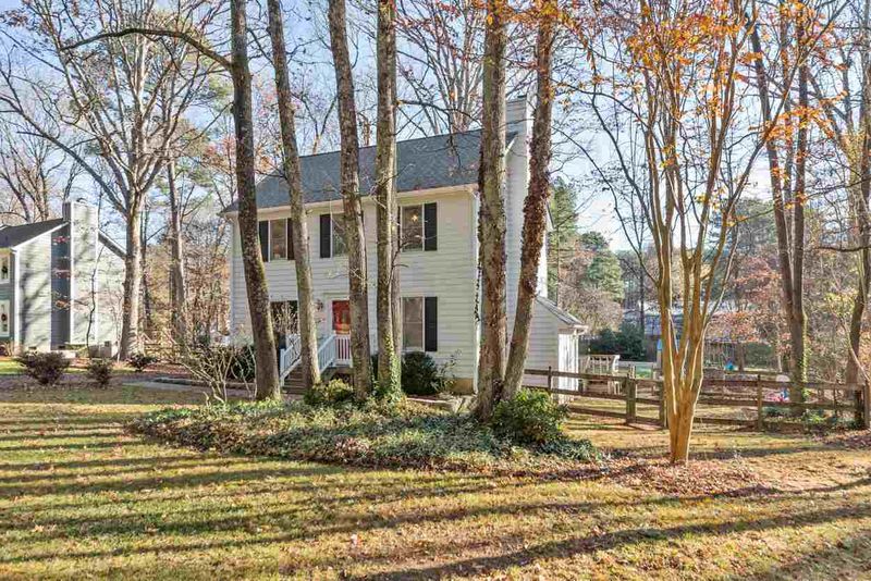 5523 Middleton Rd, Durham, NC 27713