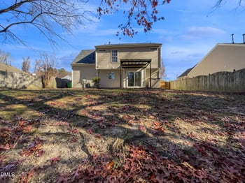 5523 Orchard Pond Dr, Raleigh, NC 27616