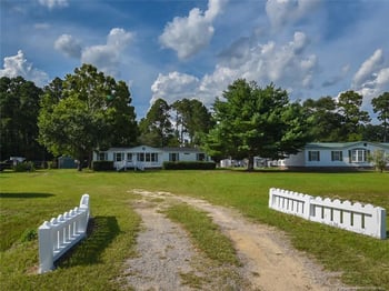 5524 Gilcrest Sands Dr, Hope Mills, NC 28348