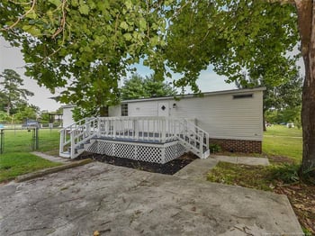 5524 Gilcrest Sands Dr, Hope Mills, NC 28348