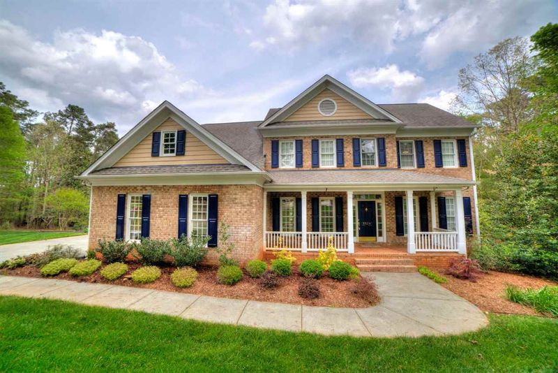 5524 Peakton Dr, Raleigh, NC 27614