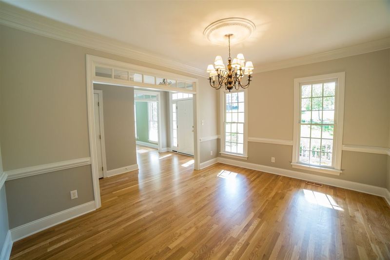 5524 Peakton Dr, Raleigh, NC 27614