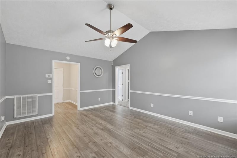 5527 Ballentine St, Hope Mills, NC 28348