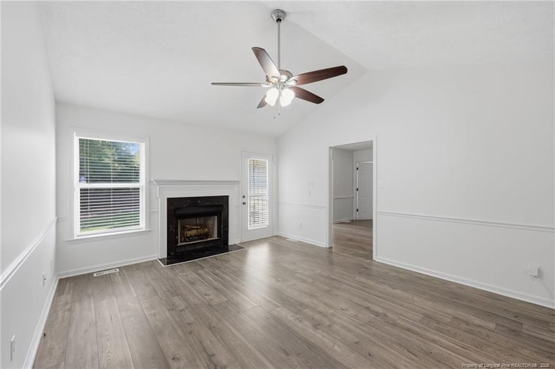 5527 Ballentine St, Hope Mills, NC 28348